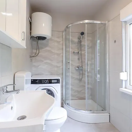 Apartament Lucia *