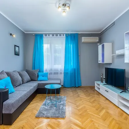 Apartament Lucia *