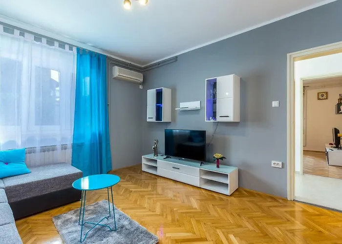 Lucia-private Parking * Rijeka